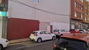 Se alquila solar Amurallado photo 0