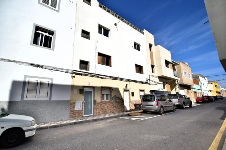 PISO EN CRUCE DE ARINAGA photo 0