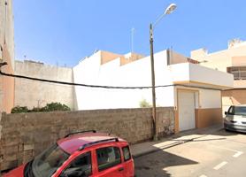 SOLAR URBANO EN SARDINA photo 0