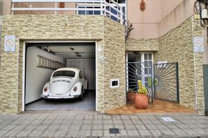 UNIFAMILIAR EN BALOS-VECINDARIO photo 0