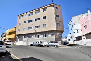 EDIFICIO EN CASA PASTORES-VECINDARIO photo 0