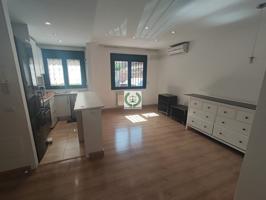 APARTAMENTO CON TRASTERO Y GARAJE Y CALEFACCIÓN DE GAS photo 0