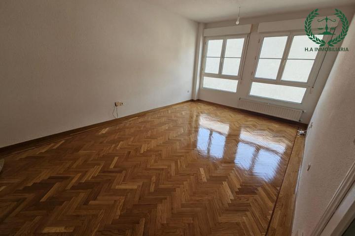 PISO DE 3 HABITACIONES Y DOS BAÑOS EN EL MOLAR photo 0