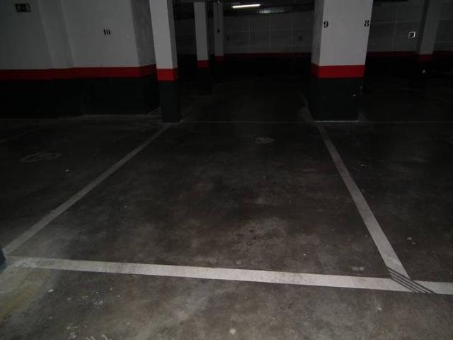 SE ALQUILA PLAZA DE GARAJE EN EDIFICIO COMUNITARIO photo 0