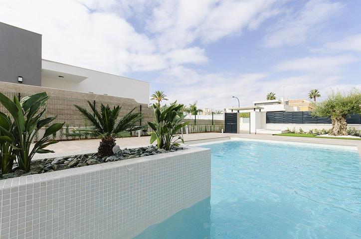 Casa En venta en Pueblo 4, Benijofar photo 0