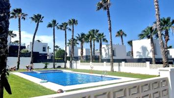 🏌️‍♂️ Chalet Moderno en el Exclusivo Campo de Golf La Finca 🏡 photo 0