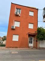 ¡Tu Oportunidad de Inversión en el Paraíso! Edificio a Solo 15 Minutos de las Playas de Torrevieja photo 0