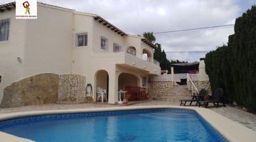 CHALET CON PISCINA EN ALQUILER EN MORAIRA photo 0