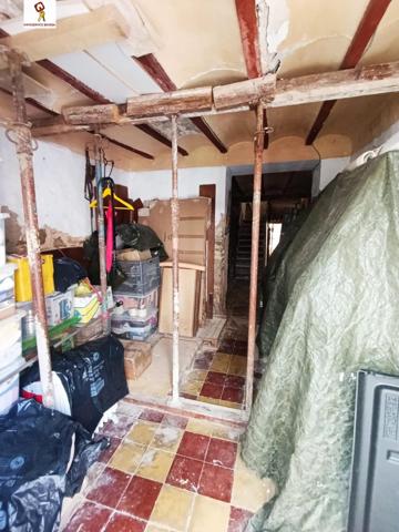 OPORTUNIDAD: CASA EN EL CASCO ANTIGUO PARA REFORMA INTEGRAL CON GRAN POTENCIAL photo 0