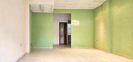Local comercial apto para cualquier tipo de negocio en Can Rull photo 0