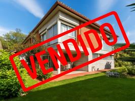 Chalet en parcela de 606 m2 cantonero en CastellArnau photo 0