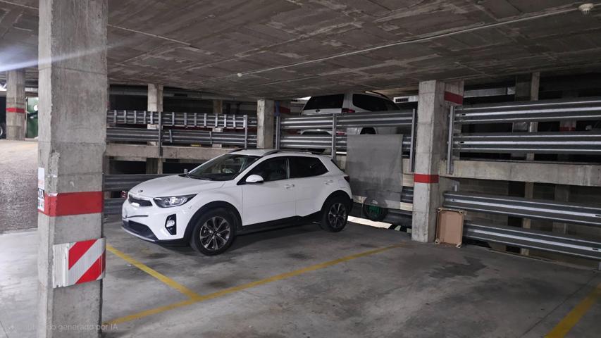 Mejor plaza de parking de Can Llong photo 0