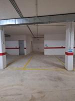 Alquimaos esta plaza de garaje en Calle Donantes De Sangre Juan De Borbón photo 0
