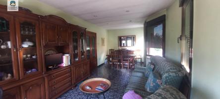 OPORTUNIDAD INVERSOR EDIFICIO CON TRES VIVIENDAS-TRASTERO Y ALMACEN PLANTA CALLE photo 0