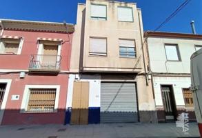 Piso en venta en Calle Sargento Navarro photo 0