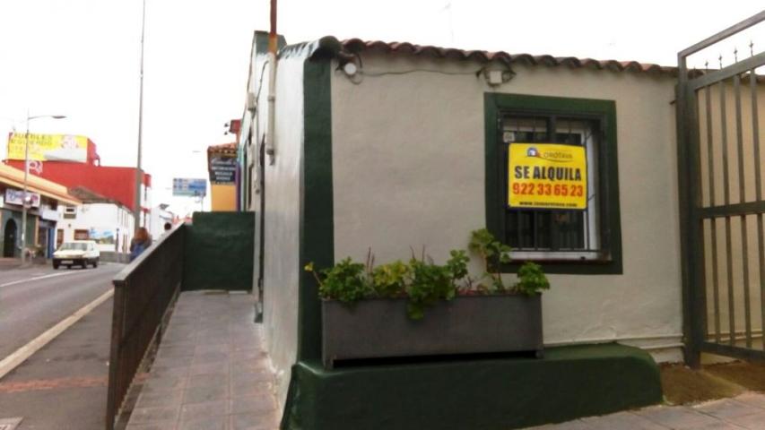 LOCAL COMERCIAL EN TACORONTE photo 0