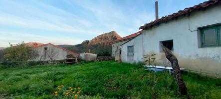 Casa con terreno para reformar en Rucandio photo 0