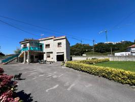 Casa independiente con jardín y garaje a 15 minutos de la playa en Santander☀️🏖️ photo 0