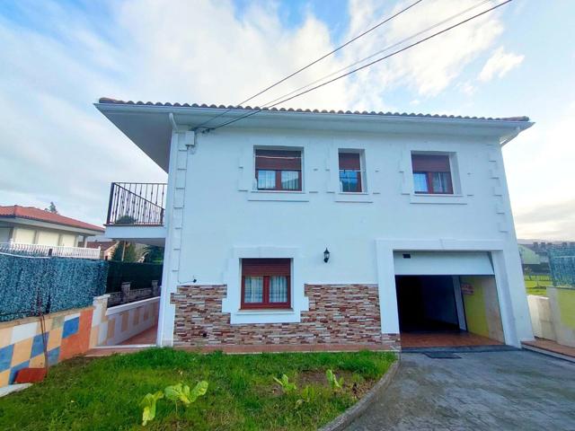 Chalet pareado con jardín, garaje y terraza en Castañeda 🏠🌳 photo 0