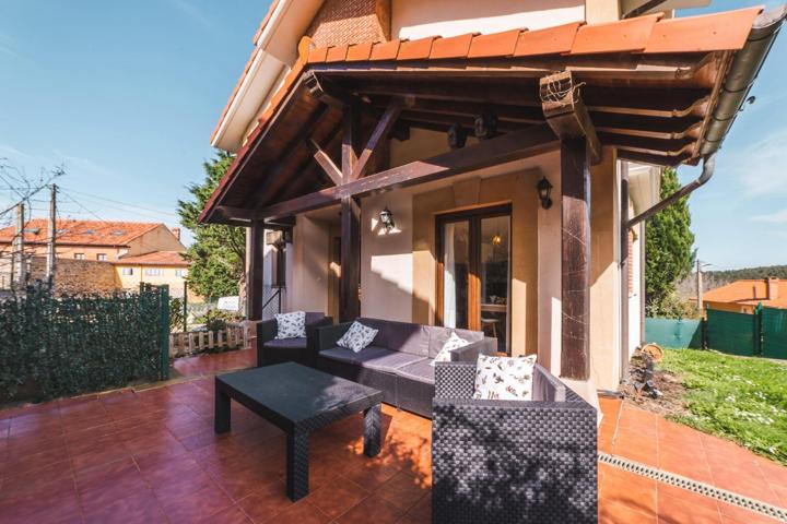 Tu Chalet Soñado en Ubiarco: Naturaleza, Historia y Tranquilidad a un Paso del Mar photo 0