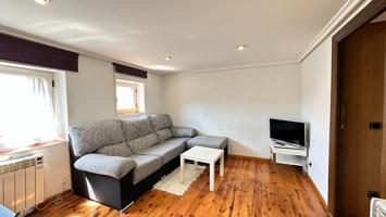 Apartamento sin ascensor y mucha luz photo 0