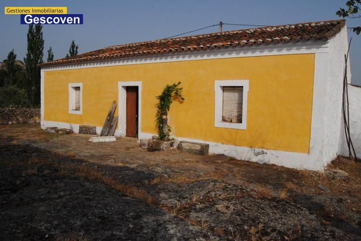 CASA RUSTICA CON TERRENOS photo 0