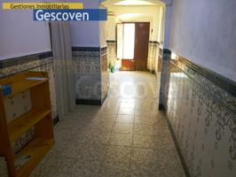 VIVIENDA PLANTA BAJA CON 170 m2 de PATIOS Y POSIBILIDAD DE GARAJE photo 0