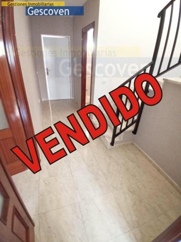 CHALET ADOSADO CON PATIOS PARKING Y TERRAZAS photo 0