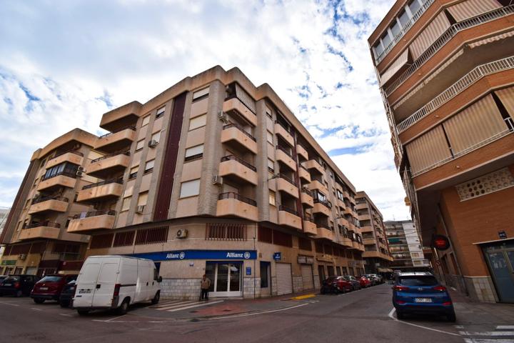 Venta de apartamento de 2 dormitorios junto al puerto photo 0