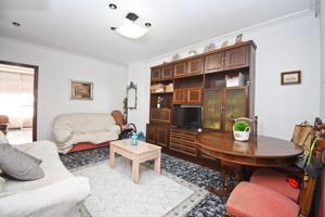 Piso En venta en Centro, Elche photo 0