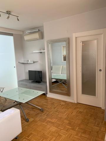 APARTAMENTO EN VENTA CON POSIBILIDAD DE PLAZA DE GARAJE , JUNTO A CALLE SANTA CLARA, PLENO CENTRO DE ZAMORA. photo 0