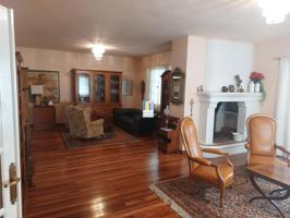 CASA EN VENTA DE 6 DORMITORIOS, 4 BAÑOS, JARDÍN Y GARAJE EN URB. LAS VILLAS, MORALES DEL VINO. photo 0