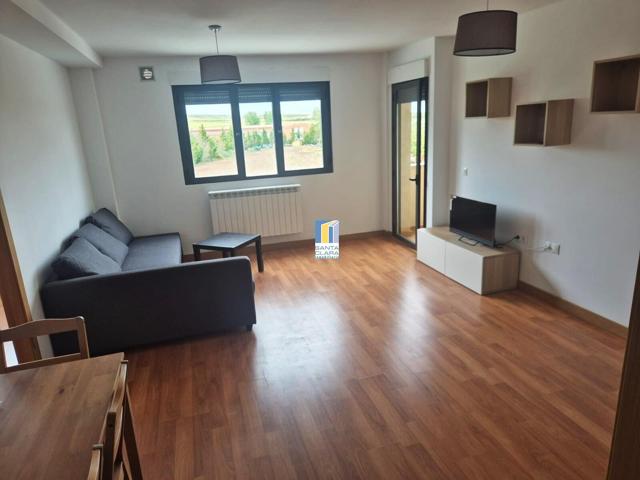 APARTAMENTO EN ALQUILER CON TERRAZA Y PLAZA DE GARAJE CERRADA EN MONFARRACINOS, ZAMORA. photo 0