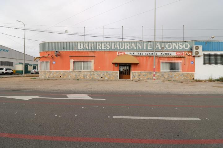 PARCELA URBANA CON CONSTRUCCION DE 500 METROS PARA USO HOSTELERIA Y OCIO photo 0