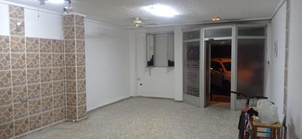 LOCAL COMERCIAL EN CALLE LA TORRE POR 63.000€ photo 0