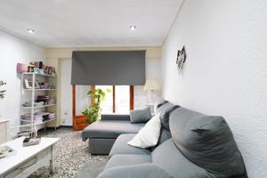 SECTOR 5, PISO 4 DORMITORIOS CON ASCENSOR BALCON Y PATIO ORIENTACION ESTE photo 0