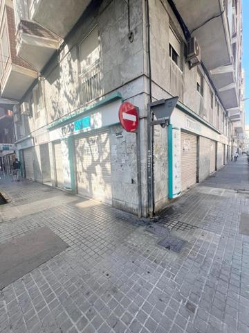 SECTOR 5 , LOCAL COMERCIAL DE 366  METROS ESQUINA CON 6 PERSIANAS photo 0