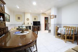 Oportunidad en Catral – Planta Baja lista para entrar a vivir photo 0