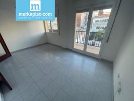 Piso céntrico a la venta en Calafell Pueblo!! photo 0