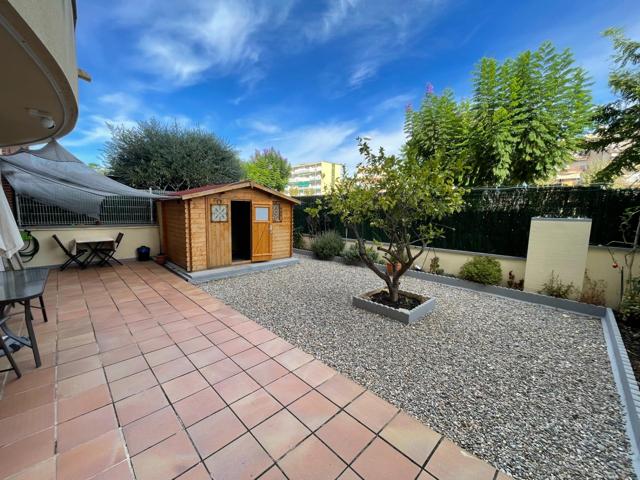 Planta baja con 80 m2 de terraza-jardín a la venta! photo 0
