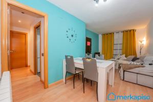 Bonito piso con parking, zona Roureda photo 0