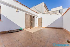 DUPLEX EN EL CENTRO CON TERRAZA photo 0