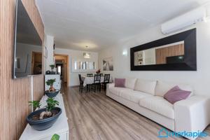 Se vende ático de tres dormitorios en Viladecans photo 0