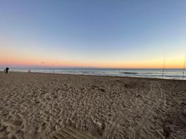 Piso en primera línea lateral a solo 20 metros de la playa photo 0