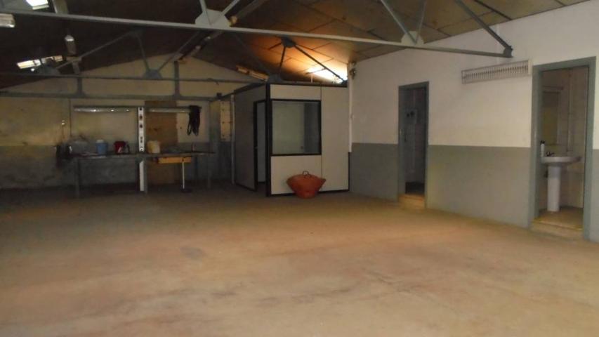 Local cormecial en alquiler en viladecans photo 0