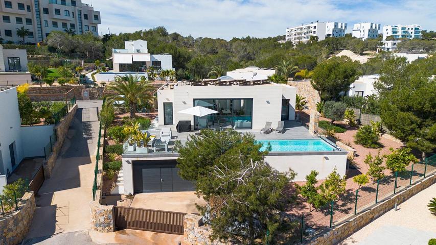 VILLA DE LUJO EN RESIDENCIAL LAS COLINAS photo 0