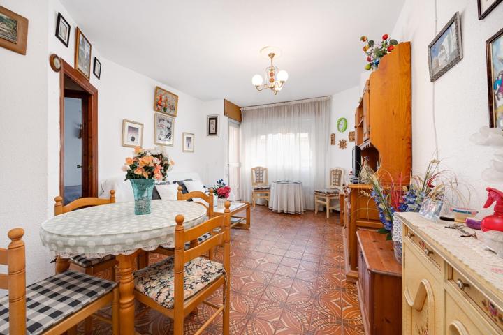 SE VENDE APARTAMENTO A TAN SOLO 250 M. DEL MAR!!! PLAYA DEL CURA!!! VISTAS LATERALES AL MAR. photo 0