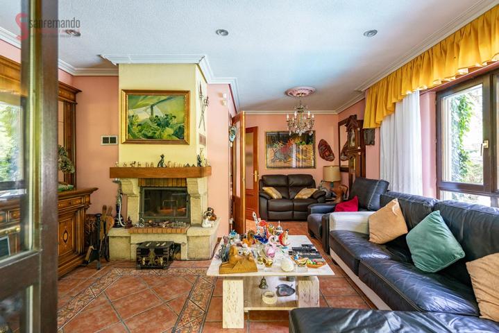 Chalet pareado en Santander con piscina privada photo 0