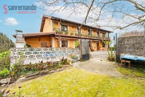 Casa independiente en Santa Cruz de Bezana con 5.000m2 de terreno photo 0