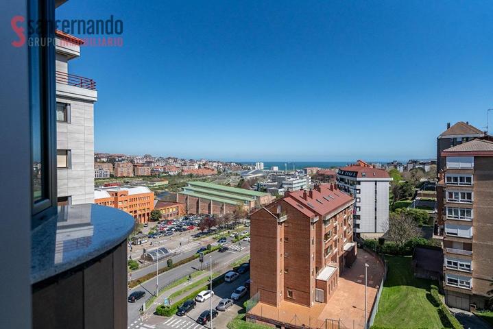 Piso en Avenida de los Castros muy cerca de la UIMP photo 0